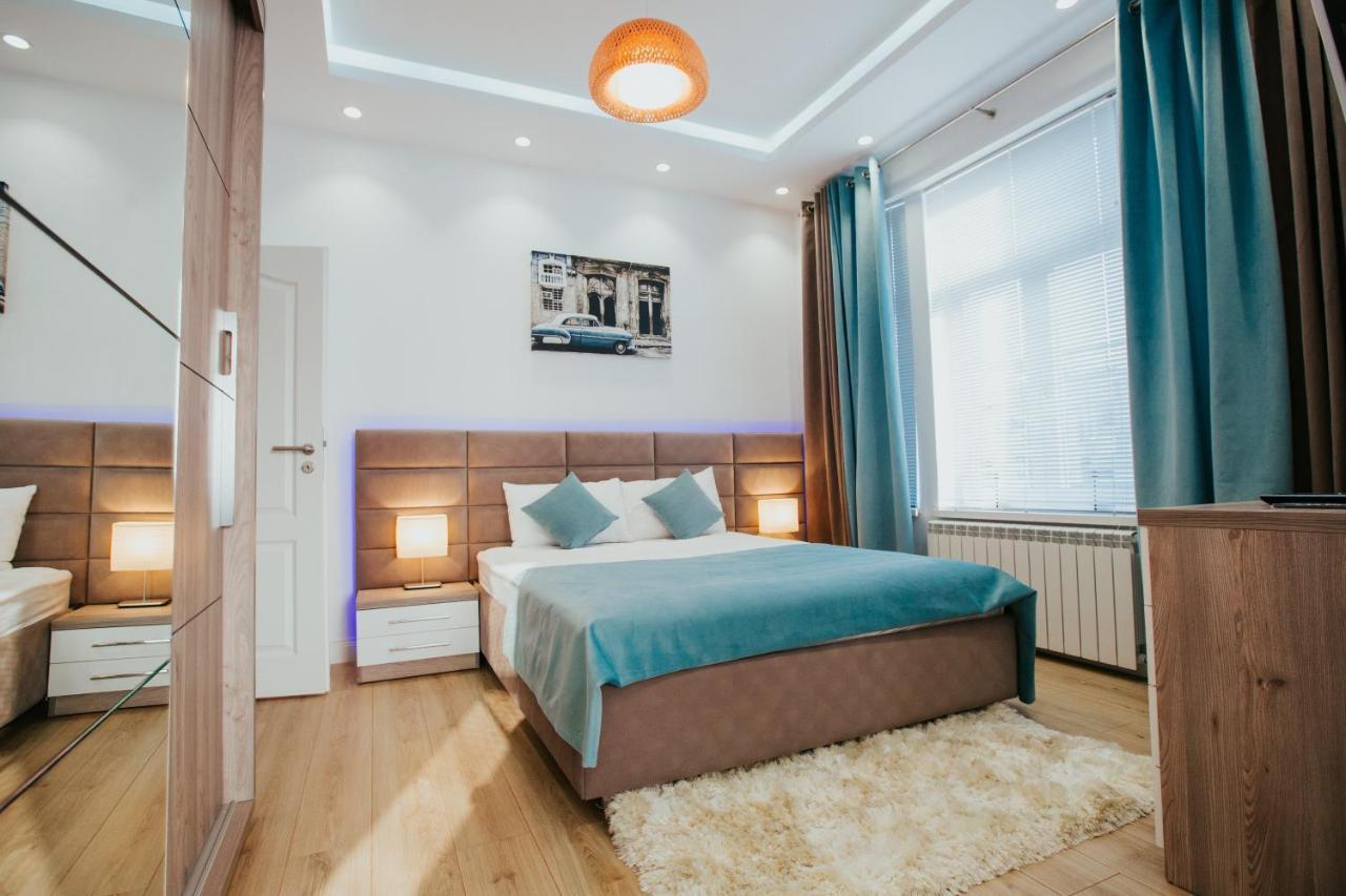 Color Apartments Corneliu Coposu 1A Street Bukurešť Exteriér fotografie